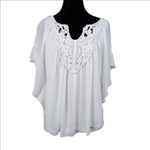 Takara Elegant White Lace Trim V-neckline Top In Size Medium
